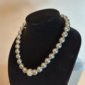 Vintage silvertone ball and diamante chunky necklace